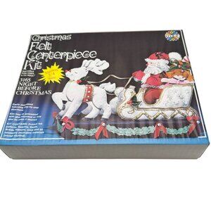 Christmas Felt Centerpiece Kit 3165 Night Before Christmas DIY Holiday NOS Vtg